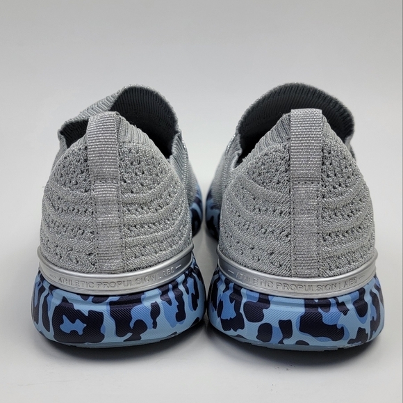 APL Techloom Wave Leopard Blue Silver Running Shoes NEW - 8 - Picture 4 of 12